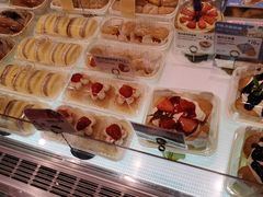 -巴黎贝甜(大宁国际商业广场店)