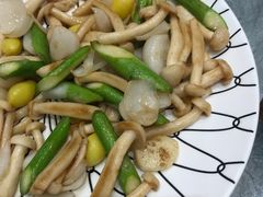 荷塘小炒-喜宴又一村·粤菜·茶点·海鲜(壹方天地店)
