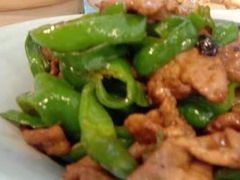 湖南小炒肉-小六汤包砂煲菜(文景路店)
