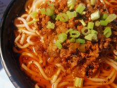 -桂二老坛酸菜鱼(三街两巷店)