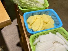 -肖仙仙羊肉汤·始于1996年(郫都店)