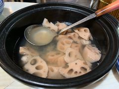 莲藕瘦肉汤-九道菜有鸡鱼头(石鼓路店)