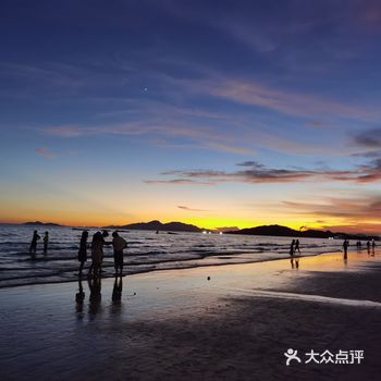住在海边的，炒鸡悠闲！