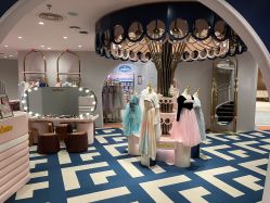 -奈尔宝家庭中心·亲子餐厅(鄞州万达店)