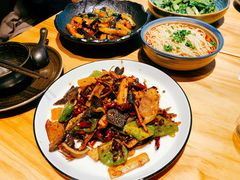 -十三式重庆江湖菜(金茂览秀城店)