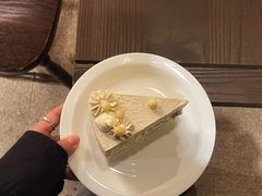-HOLIDAY休日(后田垟巷店)
