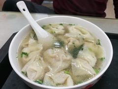 -周震馄饨