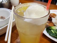 澳门菠萝冰-澳门陈光记烧味饭店(南京德基广场店)