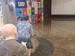 -吾悦广场(南京鼓楼店)