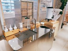-老乡鸡(上海白玉兰广场店)