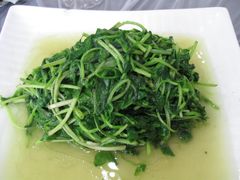 蒜香豆苗-石家饭店原址