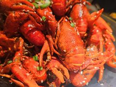 -巴厘龙虾·榜首油焖大虾(音乐学院·沿江酒馆店)