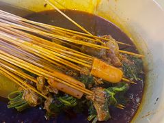 -拈签一笑黄牛肉辣卤串串