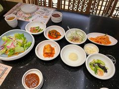 -本家·添百客韩国料理(泰然店)