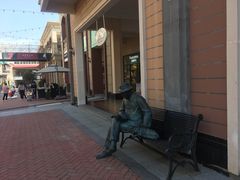 -王府井奥莱临潼小镇(临潼店)