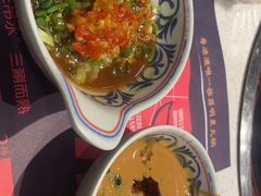 -牛村来人潮汕牛肉火锅(西单店)