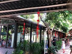 -御霞苑泥烩鸡休闲农庄