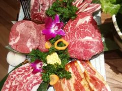 -明洞阿姨·韩式酱蟹烤肉·创意料理(三元桥店)