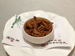 -新丁香海鲜酒店(银海商贸城店)