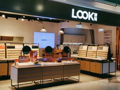 -LOOK眼镜·蔡司依视路配镜(宝山万达店)