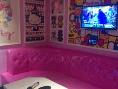 -环球梦主题KTV(曲阳生活购物中心店)