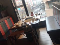 靠窗位-九府羊·鲜羊火锅·烤串(新华路店)