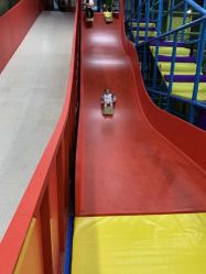 -蹦贝运动中心·蹦床·攀岩·闯关(龙岗店)