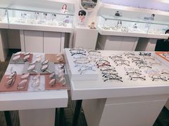 -浮光眼镜·蔡司视觉合作·数字验配中心(陆家嘴店)