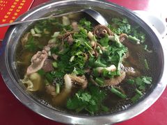 -谢老五跷脚牛肉·非遗传承店