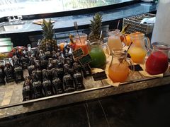 -月色西餐厅·海鲜刺身·烧烤(科学城保利郡雅酒店)