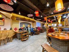 大堂-锅来乐地锅鸡(安亭店)