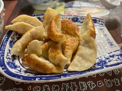 马蹄锅贴-长人馄饨铺(解放街店)