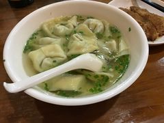 -潘国仙耳光馄饨(黄家阙路店)