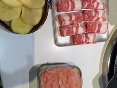 -卤校长老火锅(杨家坪直营店)