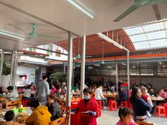 大堂-阿弟早茶·家庭小炒·火锅(九村店)