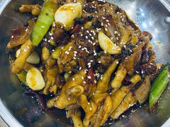 干锅姜辣凤爪-江城燕子大排档(江汉路步行街店)