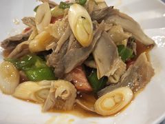 -汗腾格里·风味餐厅(新疆驻京办店)
