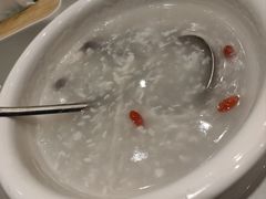 -沪华海鲜大酒楼(南汇店)