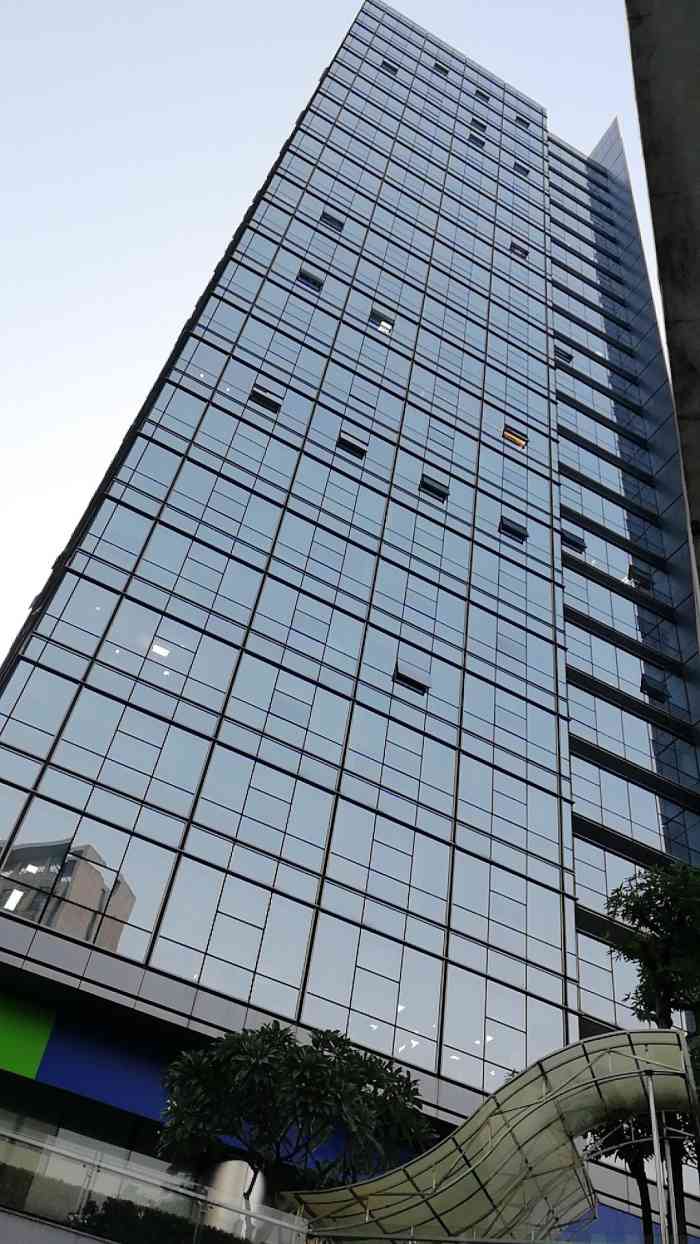 富力盈泰广场-"珠江新城边的写字楼,没有地铁,黄埔大道边.