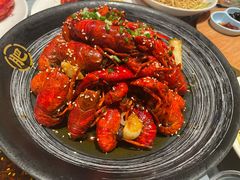 -肥肥虾庄·金牌油焖大虾(杨园滨江时代walk店)