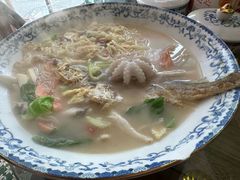 -霆记海鲜·只为这碗面(滨江店)