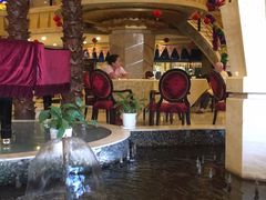 -碧中海汤泉汗蒸酒店