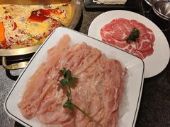 -小天鹅火锅·一线江景洪鼎旗舰店(洪崖洞店)