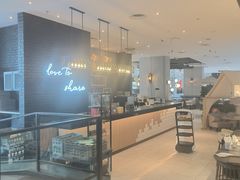 -必胜客(砂之船中东奥莱店)