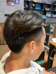 -PE SALON