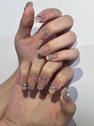 点击看大图 -芊屿芊浔美甲