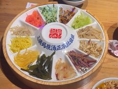 -怪噜范·老贵阳街头名小吃(汇金星力城店)