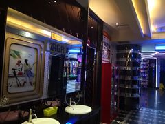 -GAGA主题量贩式KTV平价店(工大店)