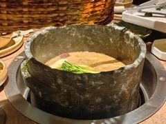 -蘑界·野生菌火锅(深业上城店)