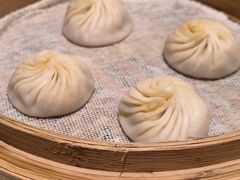 -桂满陇·手作小笼包&江南叫花鸡(中山公园店)